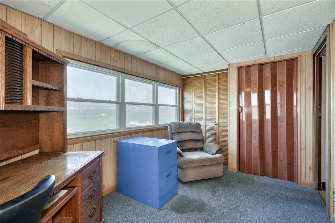 374 Lake Road Webster, NY 14580 - Photo 17 of 44 BEDROOM/OFFICE