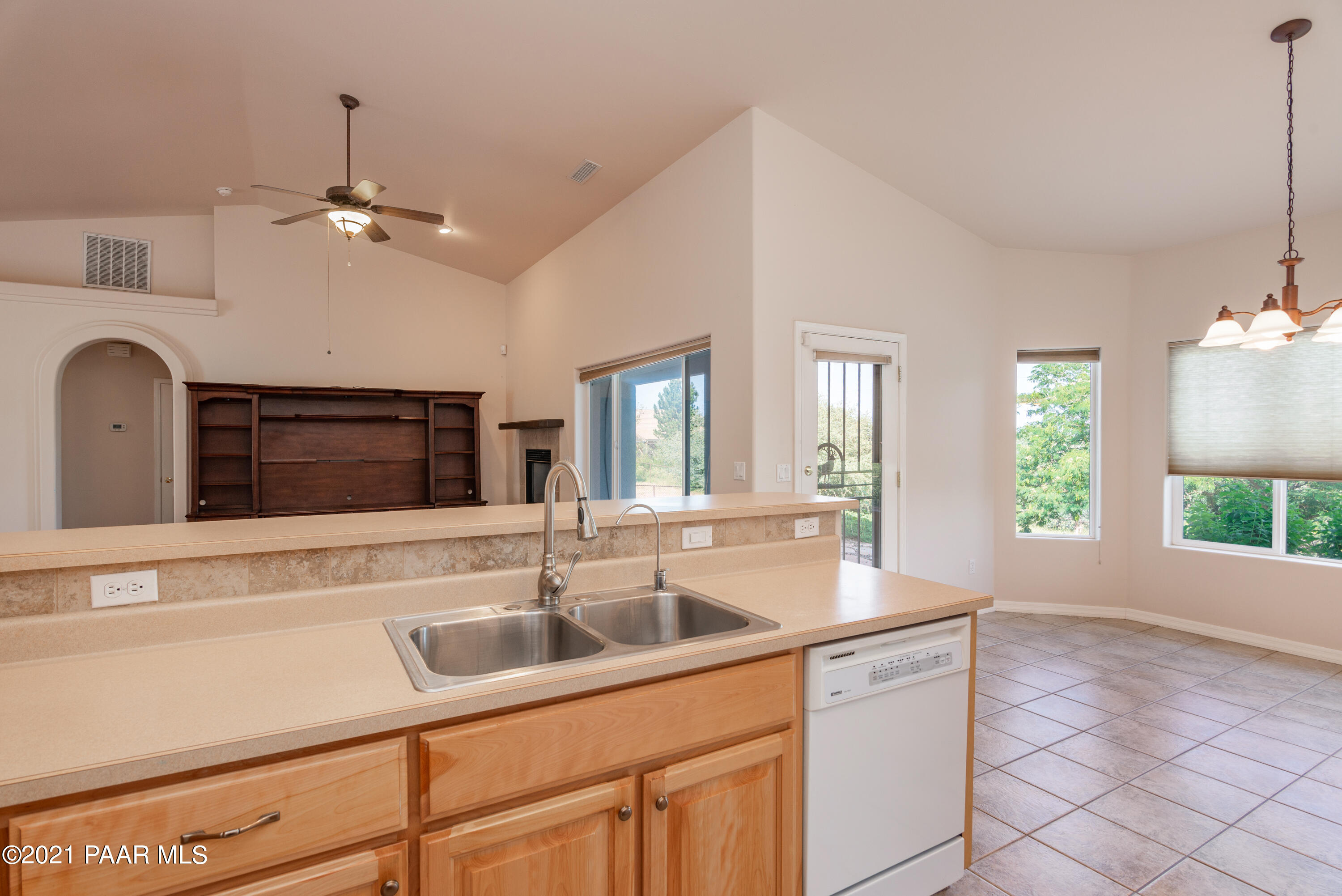5763 Columbine Road Prescott, AZ 86305 - Photo 17 of 40 DSC_2040a