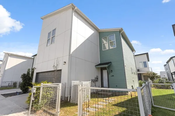 $3,000 | 9818 Mocking Bird Hill Lane, Houston, TX 77080