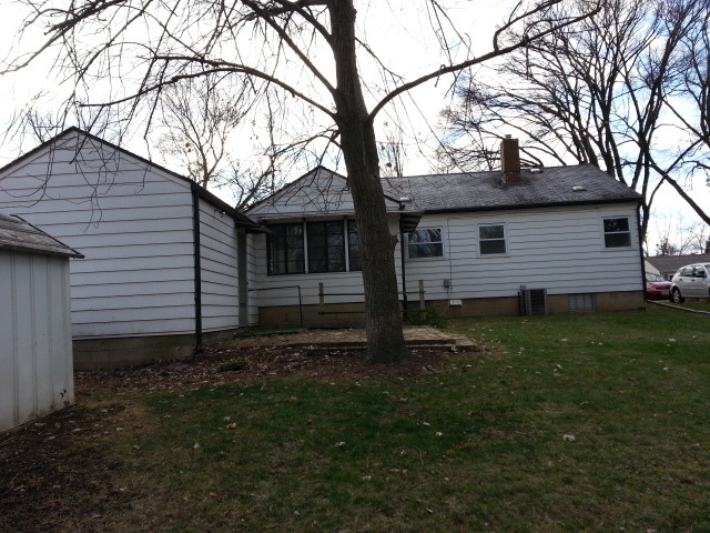 1221 John Street Joliet, IL 60435 - Photo 2 of 13