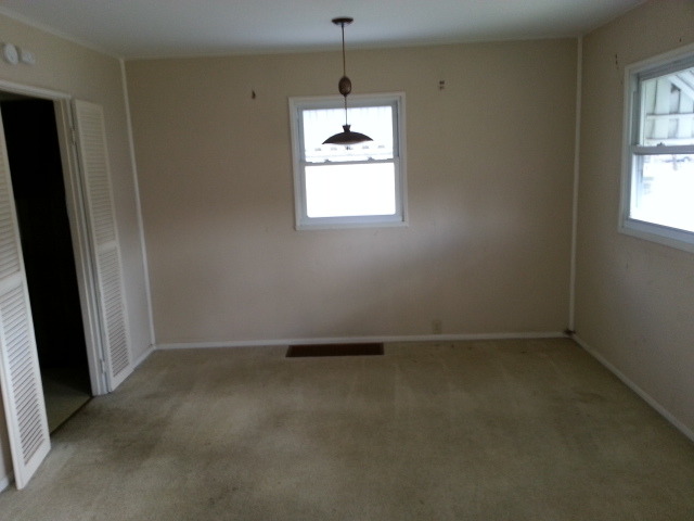 1221 John Street Joliet, IL 60435 - Photo 8 of 13