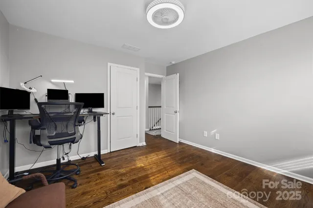 $595,000 | 18304 Studman Branch Avenue, Charlotte, NC 28278