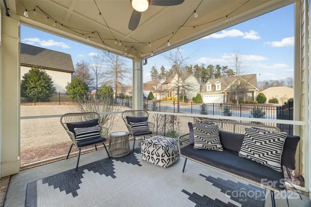 $595,000 | 18304 Studman Branch Avenue, Charlotte, NC 28278