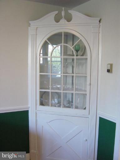 6453 Blenheim Road Baltimore, MD 21212 - Photo 17 of 18 Dining Room #2