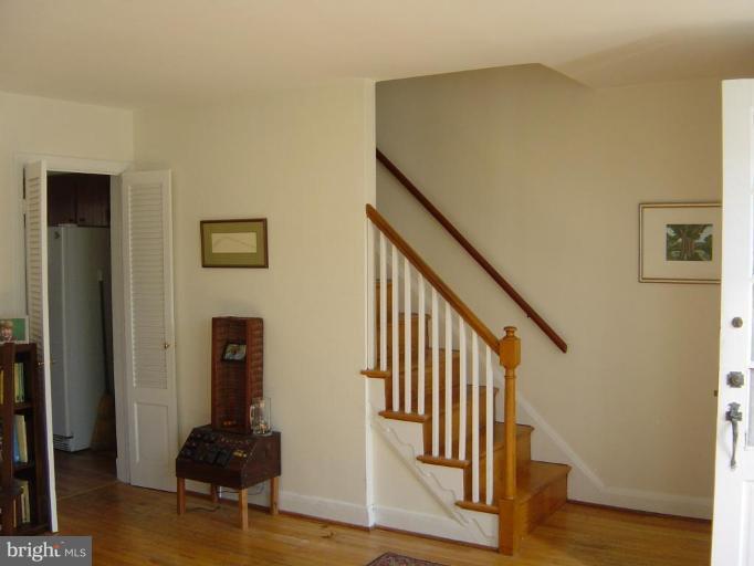 6453 Blenheim Road Baltimore, MD 21212 - Photo 3 of 18 Living Room #2