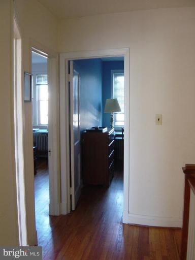 6453 Blenheim Road Baltimore, MD 21212 - Photo 9 of 18 Hallway