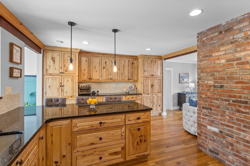 232 Ayer Road Harvard, MA 01451 - Photo 5 of 23