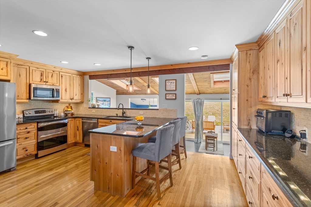 232 Ayer Road Harvard, MA 01451 - Photo 7 of 23