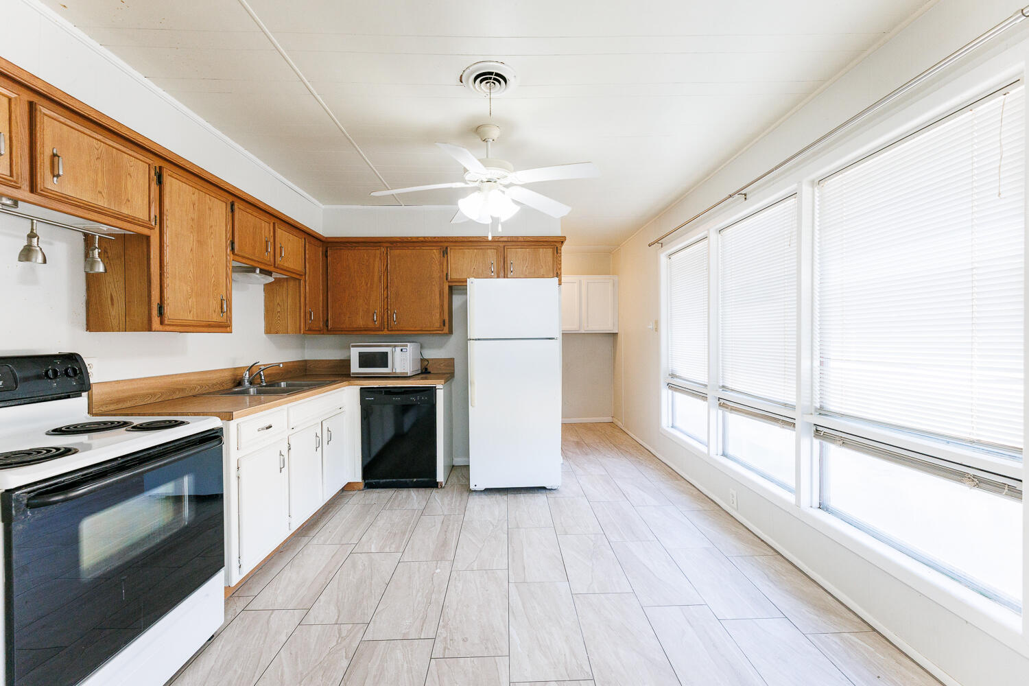 3001 54th Street Lubbock, TX 79413 - Photo 16 of 31 .