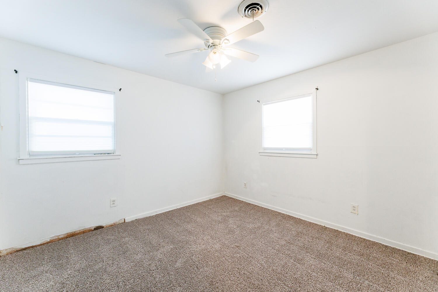 3001 54th Street Lubbock, TX 79413 - Photo 27 of 31 Second Bedroom