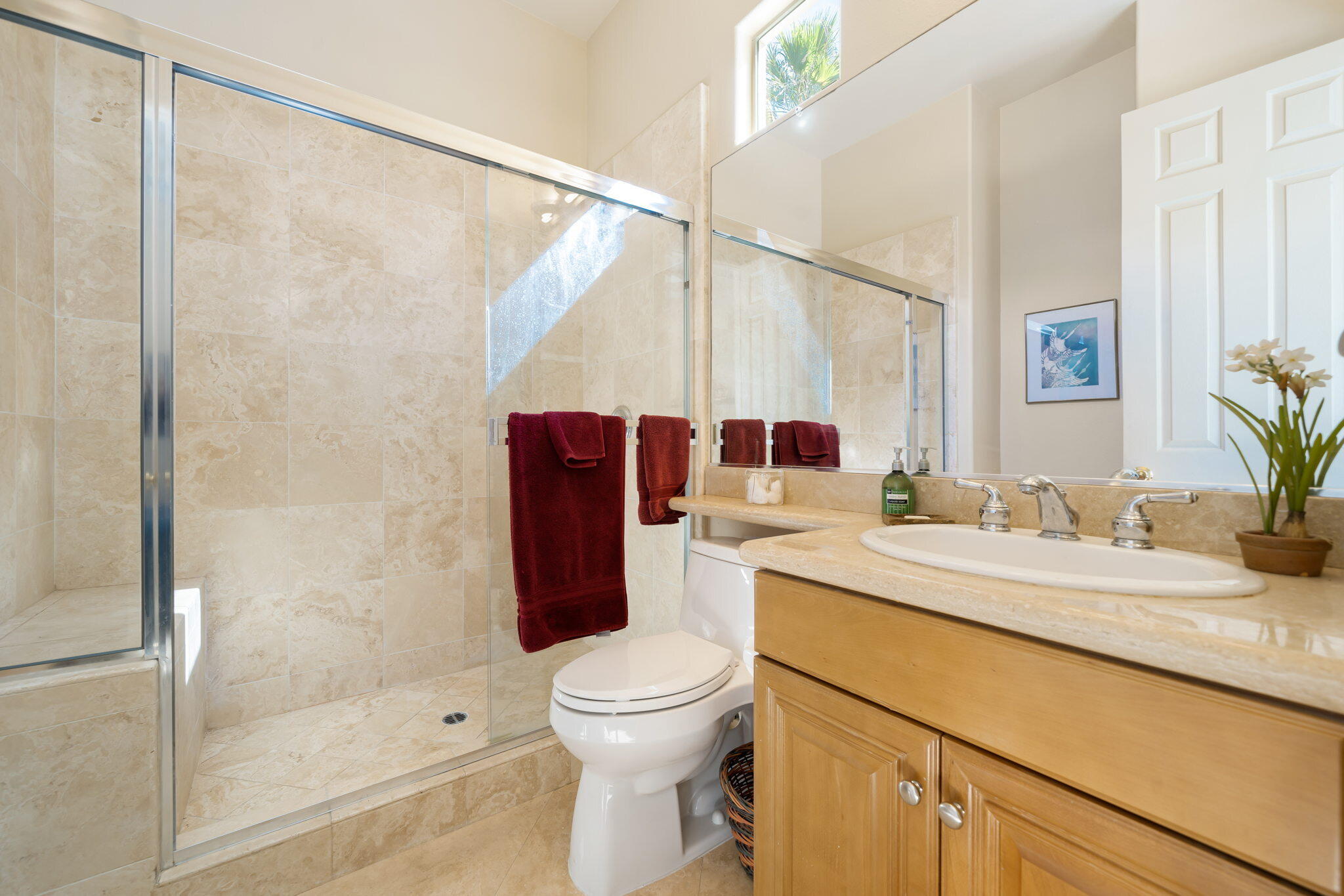 372 Loch Lomond Road Rancho Mirage, CA 92270 - Photo 23 of 51 a bathroom with a sink a toilet and shower