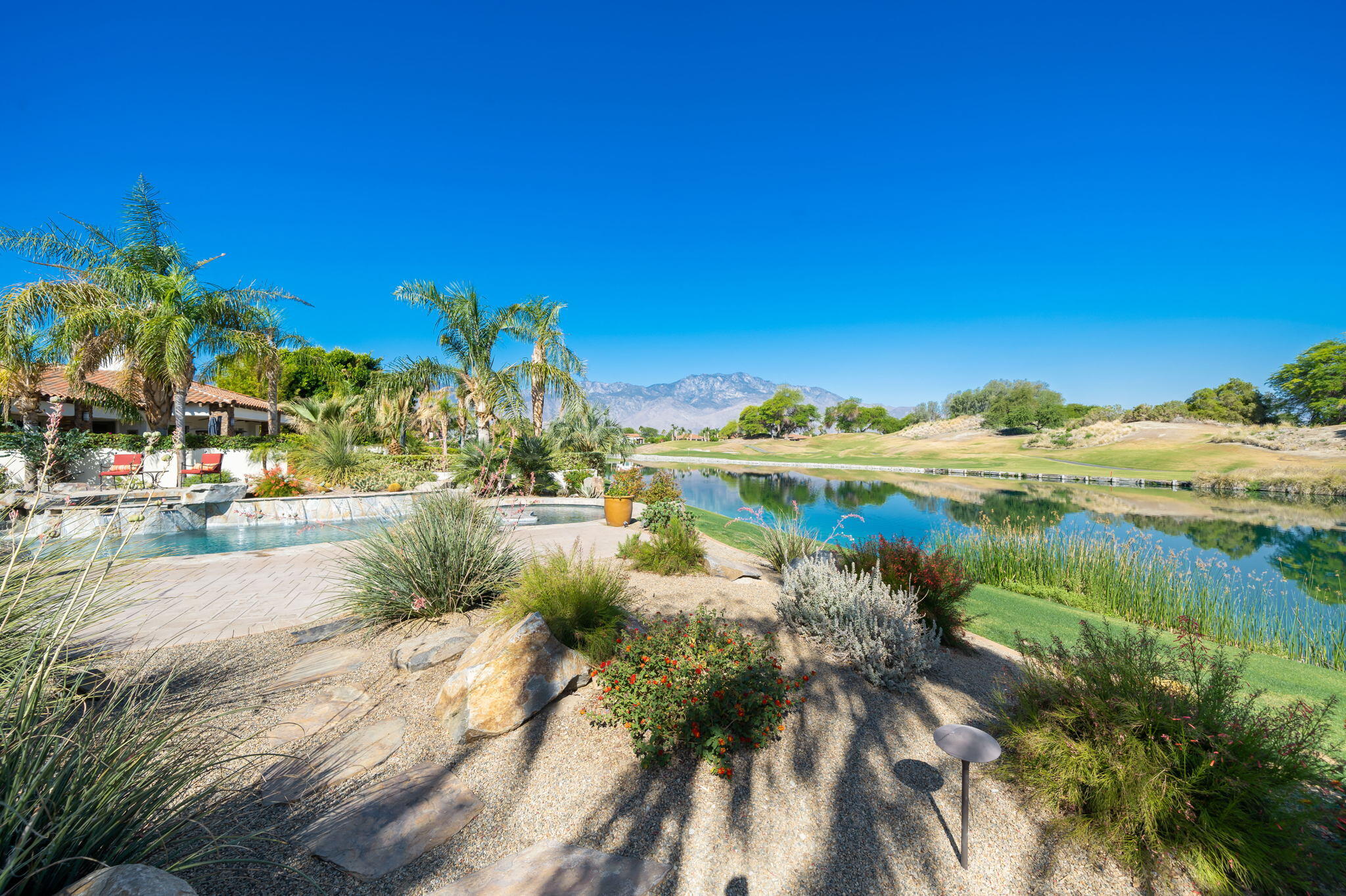 372 Loch Lomond Road Rancho Mirage, CA 92270 - Photo 37 of 51 32-web-or-mls-JBLoch_2022_032