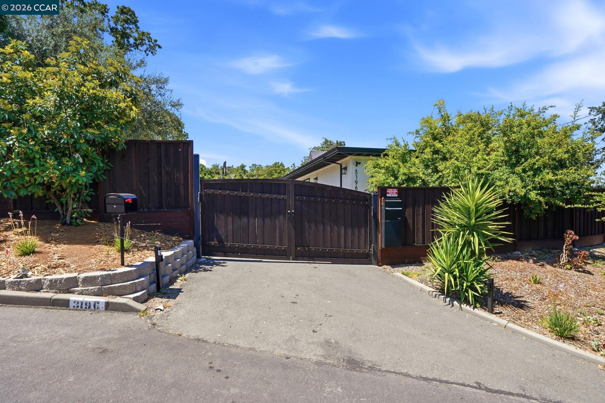 3196 Diablo View Road Lafayette, CA 94549 - Photo 2 of 68