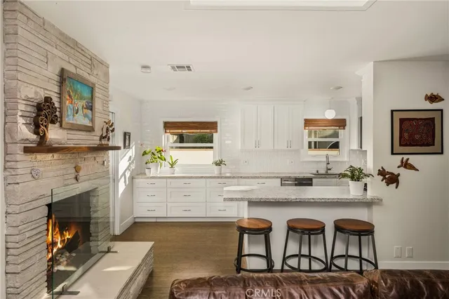 $1,195,000 | 943 East Everett Place, Orange, CA 92867