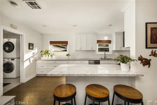 $1,195,000 | 943 East Everett Place, Orange, CA 92867