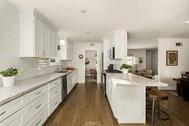 $1,195,000 | 943 East Everett Place, Orange, CA 92867