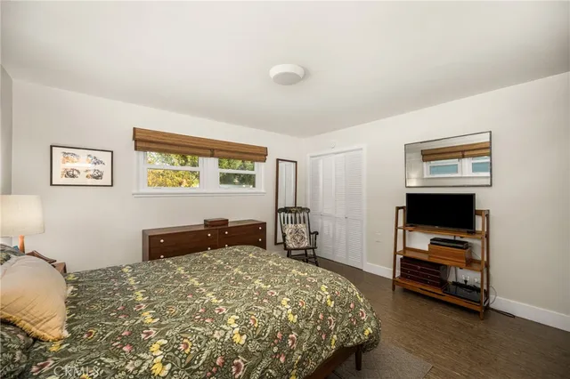 $1,195,000 | 943 East Everett Place, Orange, CA 92867