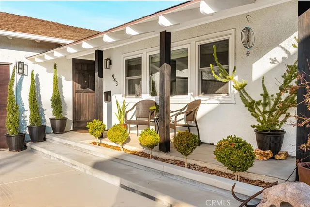 $1,195,000 | 943 East Everett Place, Orange, CA 92867