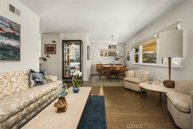 $1,195,000 | 943 East Everett Place, Orange, CA 92867