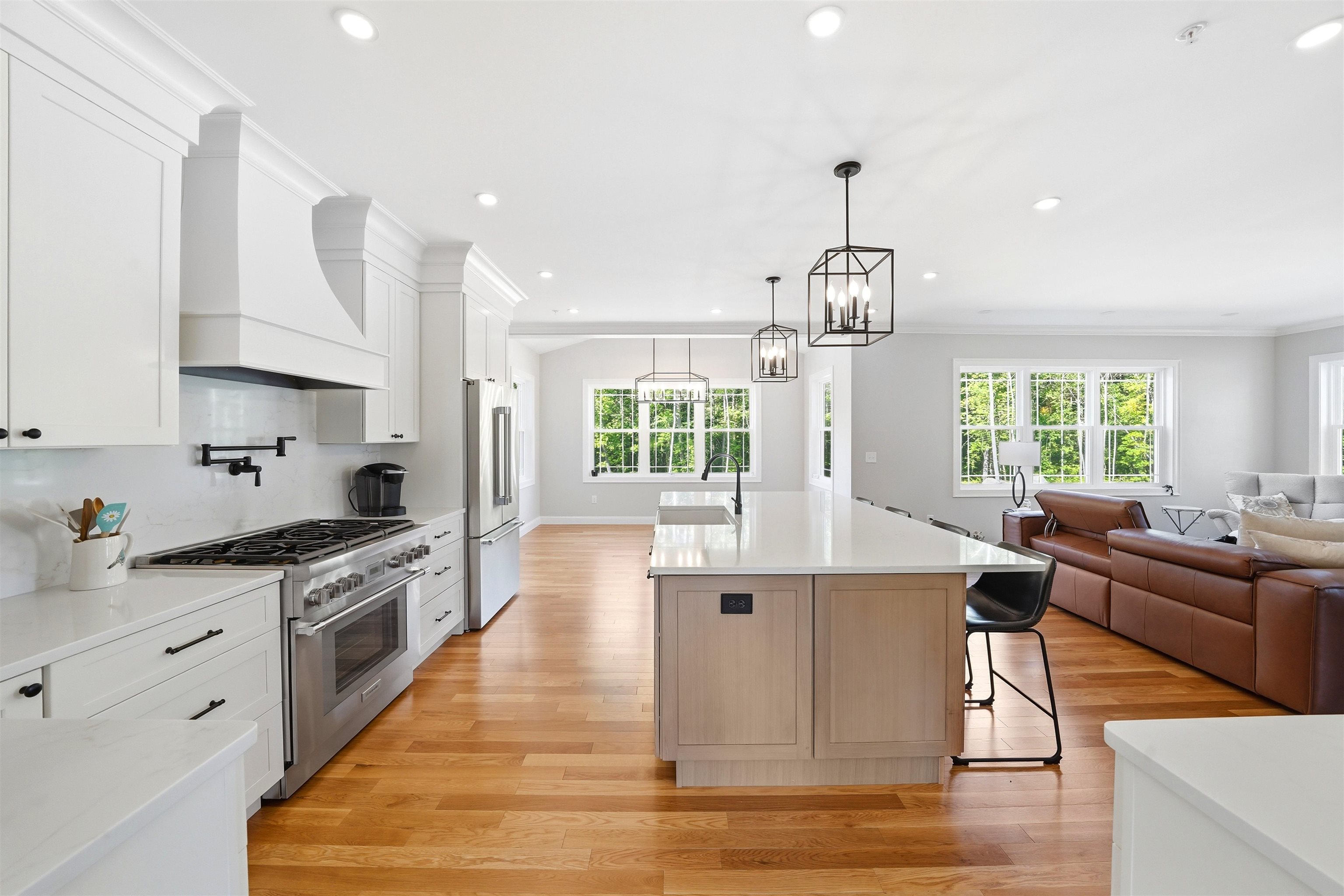 17 Carmel Road Pelham, NH 03076 - Photo 6 of 19