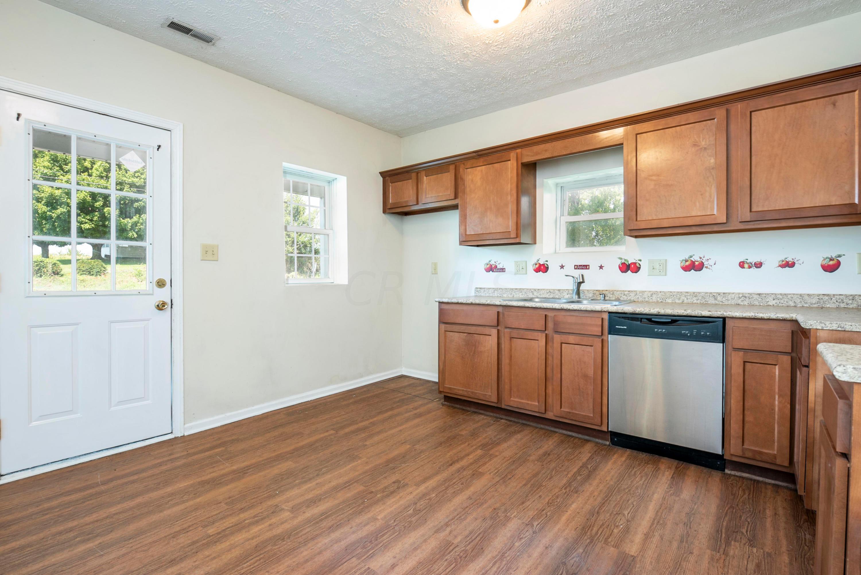 8990 Chillicothe Lancaster Road Southwest Amanda, OH 43102 - Photo 6 of 33 Gallery Image 6
