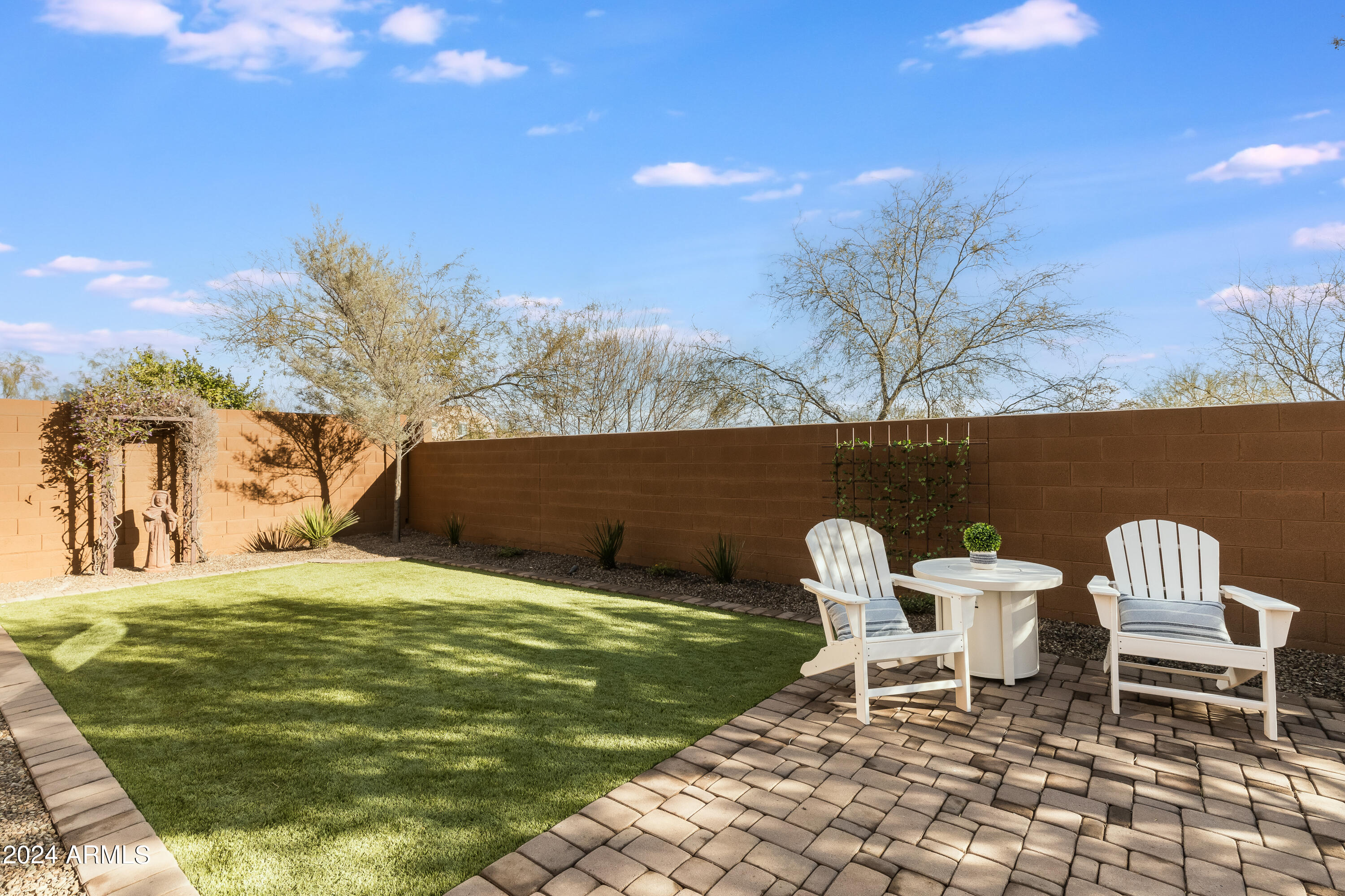 2123 West Red Fox Road Phoenix, AZ 85085 - Photo 20 of 31 2123 W Red Fox Rd-55