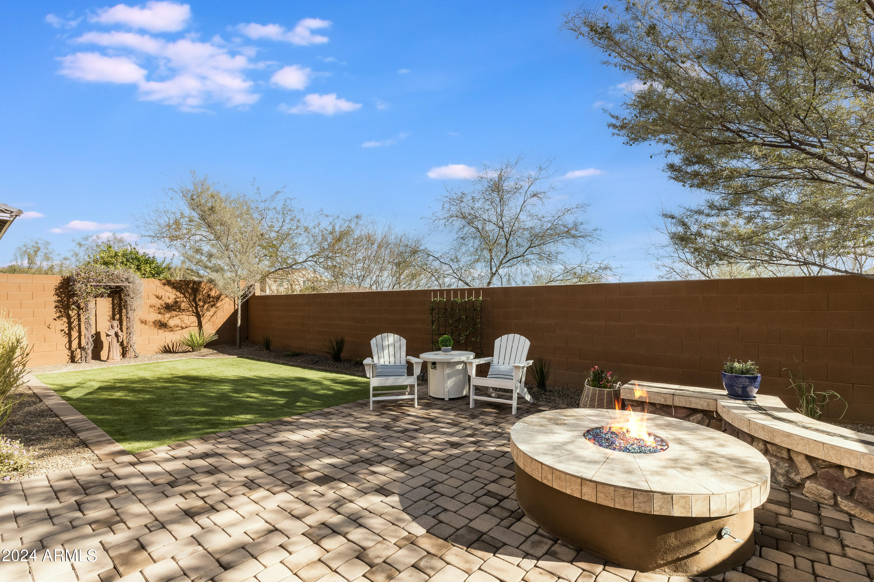 2123 West Red Fox Road Phoenix, AZ 85085 - Photo 23 of 31 2123 W Red Fox Rd-49
