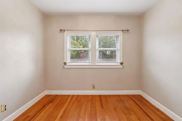 $879,000 | 2200 2nd Avenue, Sacramento, CA 95818