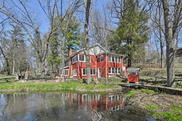 $430,000 | 149 Oakwood Avenue, Edgerton, WI 53534