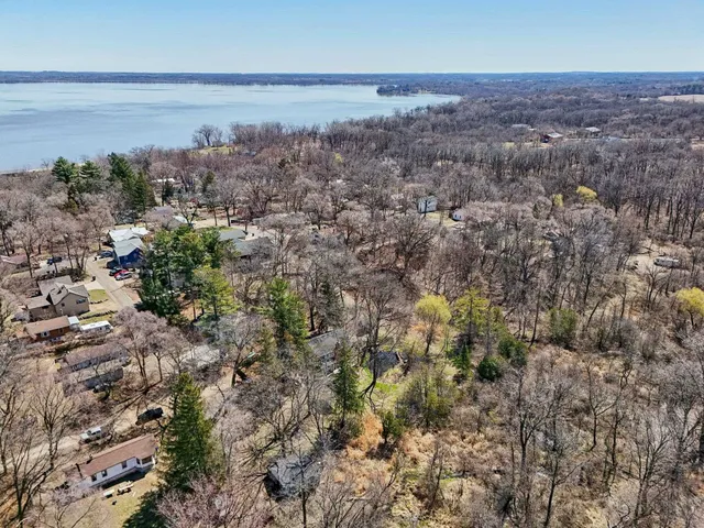 $430,000 | 149 Oakwood Avenue, Edgerton, WI 53534