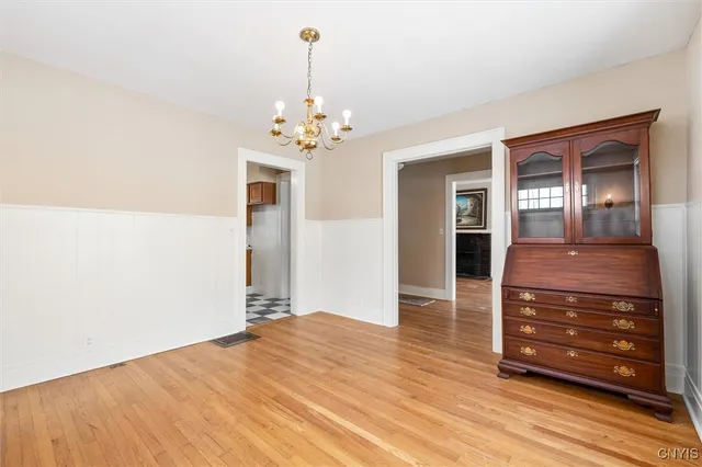 $255,000 | 313 Strathmore Drive, Syracuse, NY 13207