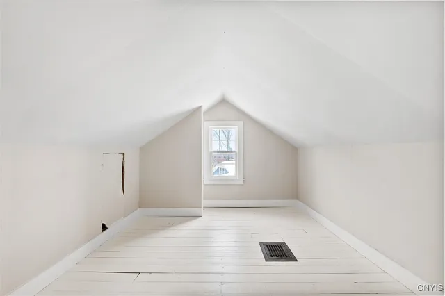 $255,000 | 313 Strathmore Drive, Syracuse, NY 13207