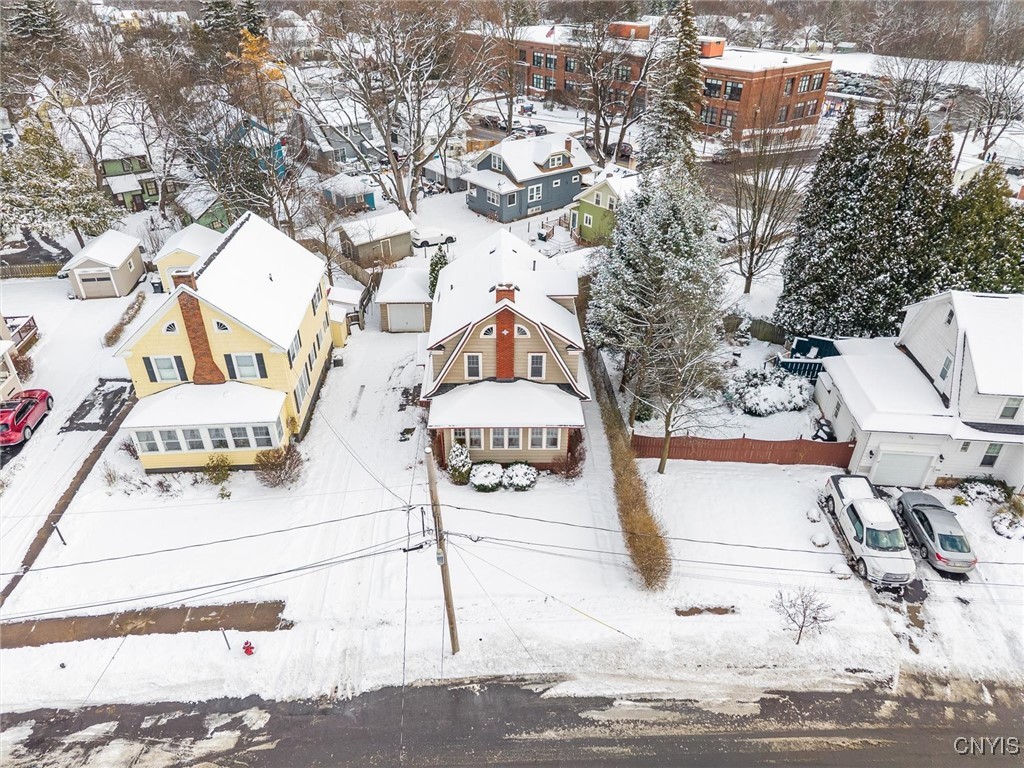 313 Strathmore Drive Syracuse, NY 13207 - Photo 38 of 48