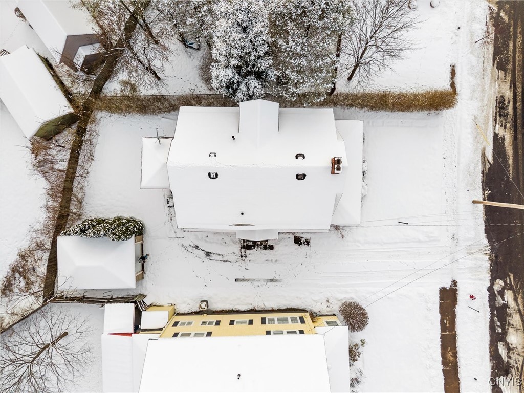 313 Strathmore Drive Syracuse, NY 13207 - Photo 43 of 48