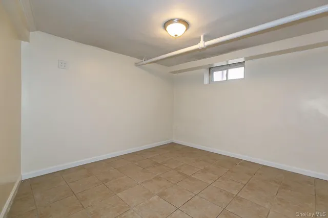 $1,330,000 | 46-20 190th Street | Auburndale