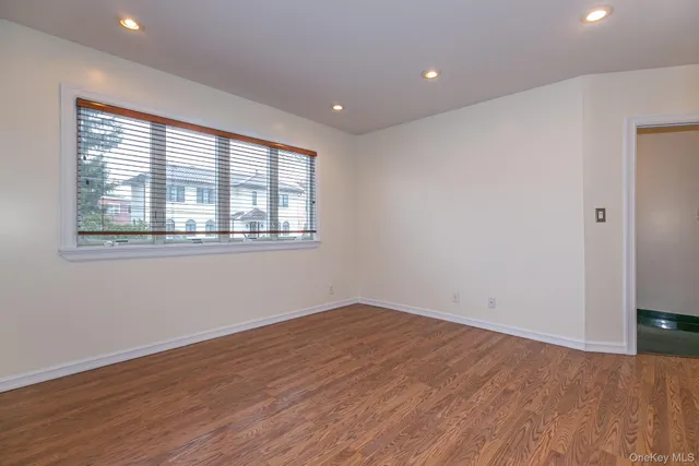 $1,330,000 | 46-20 190th Street | Auburndale