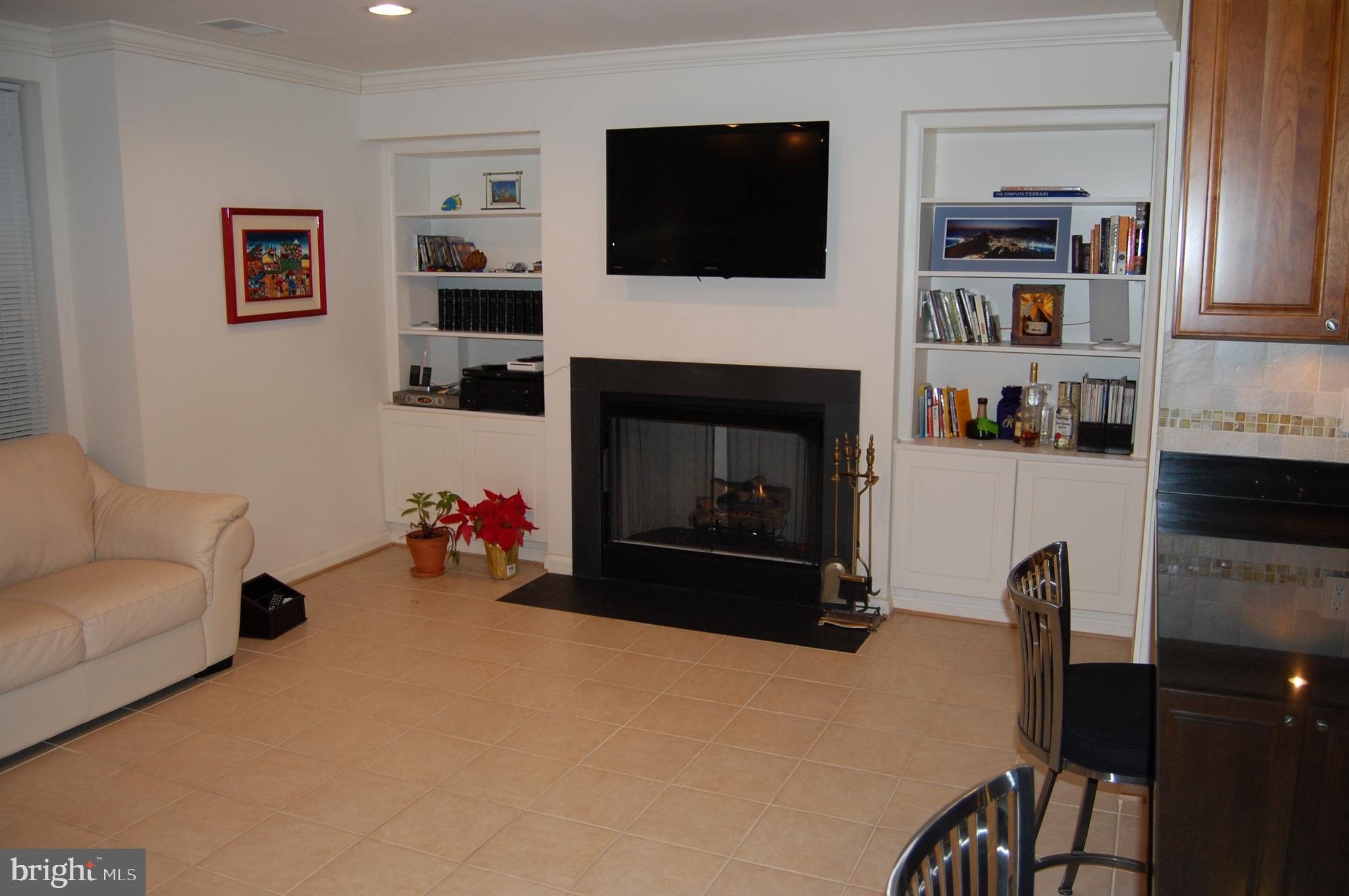 9500 Sidebrook Road, Unit 209 Owings Mills, MD 21117 - Photo 21 of 23 Family Room