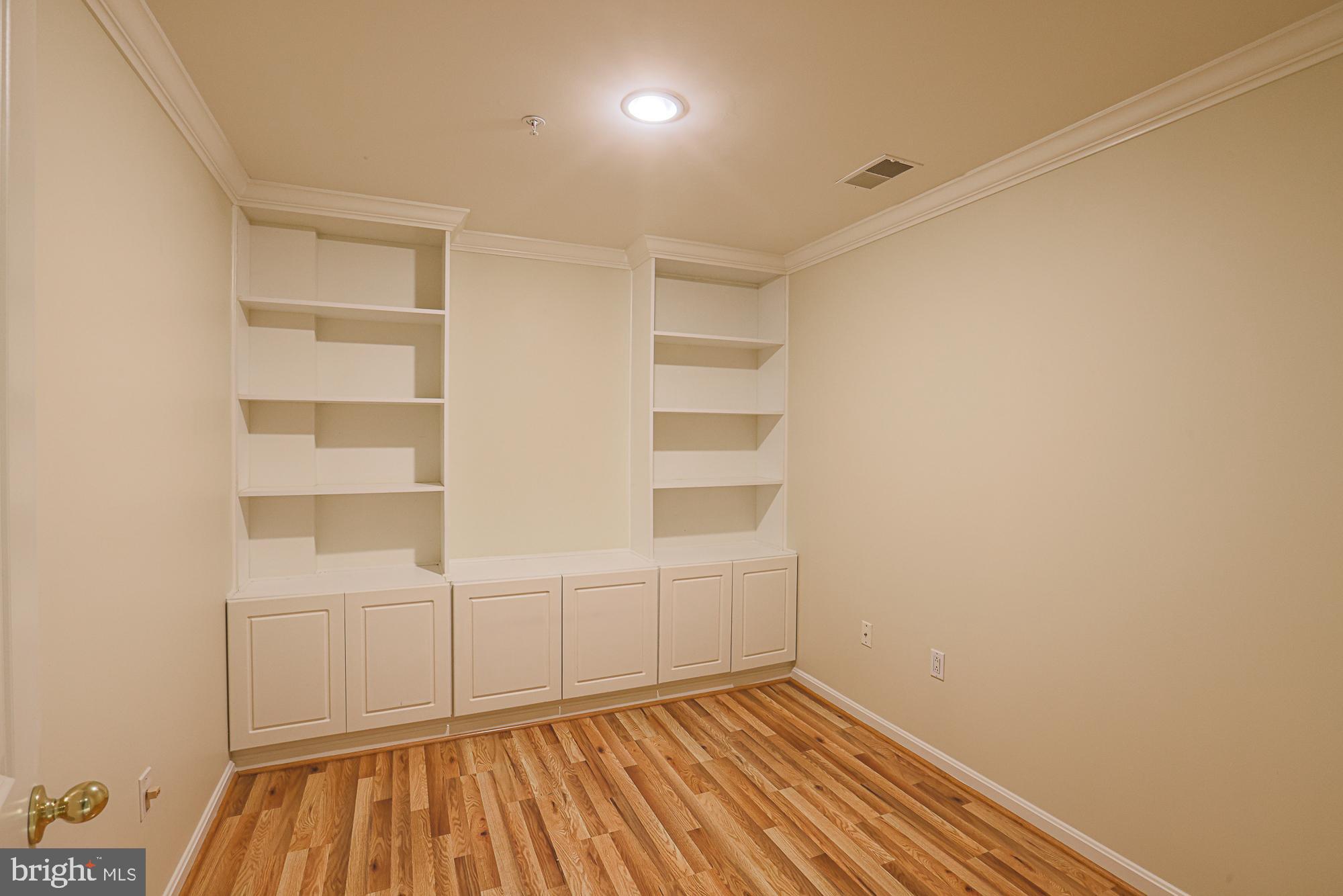 9500 Sidebrook Road, Unit 209 Owings Mills, MD 21117 - Photo 4 of 23 Office/Den