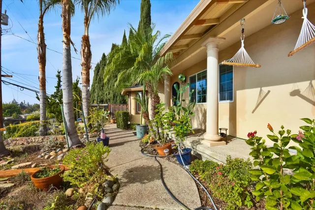 $1,280,000 | 372 Fleming Avenue, San Jose, CA 95127