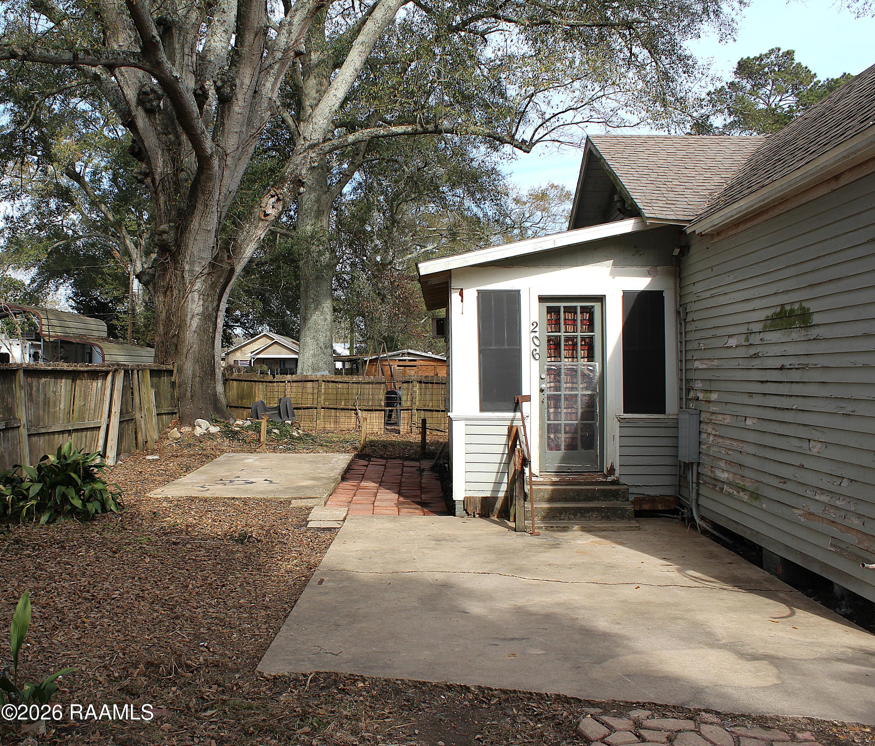 206 East Canal Street Church Point, LA 70525 - Photo 9 of 32 IMG_4017