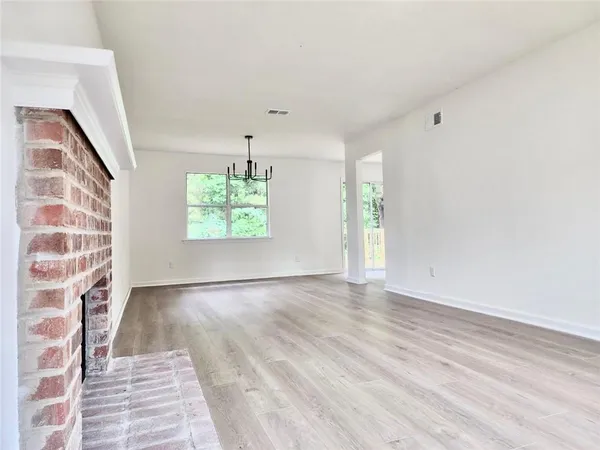 $2,000 | 118 Jade Lane, Dallas, GA 30132