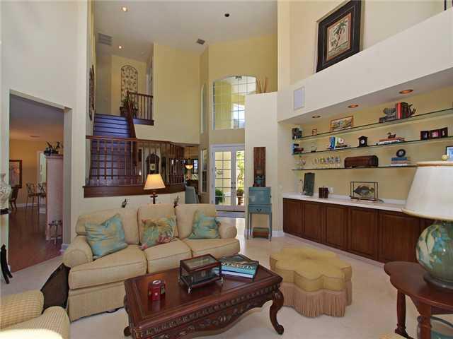 3000 Southeast Island Point Lane Stuart, FL 34996 - Photo 3 of 25 a living room with furniture