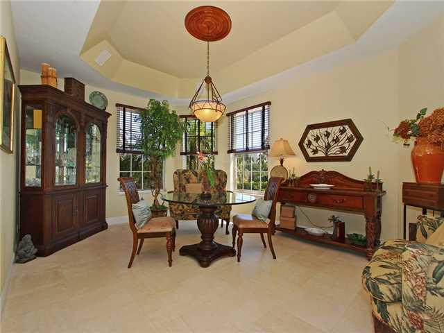 3000 Southeast Island Point Lane Stuart, FL 34996 - Photo 4 of 25 a view of a livingroom with furniture and a window