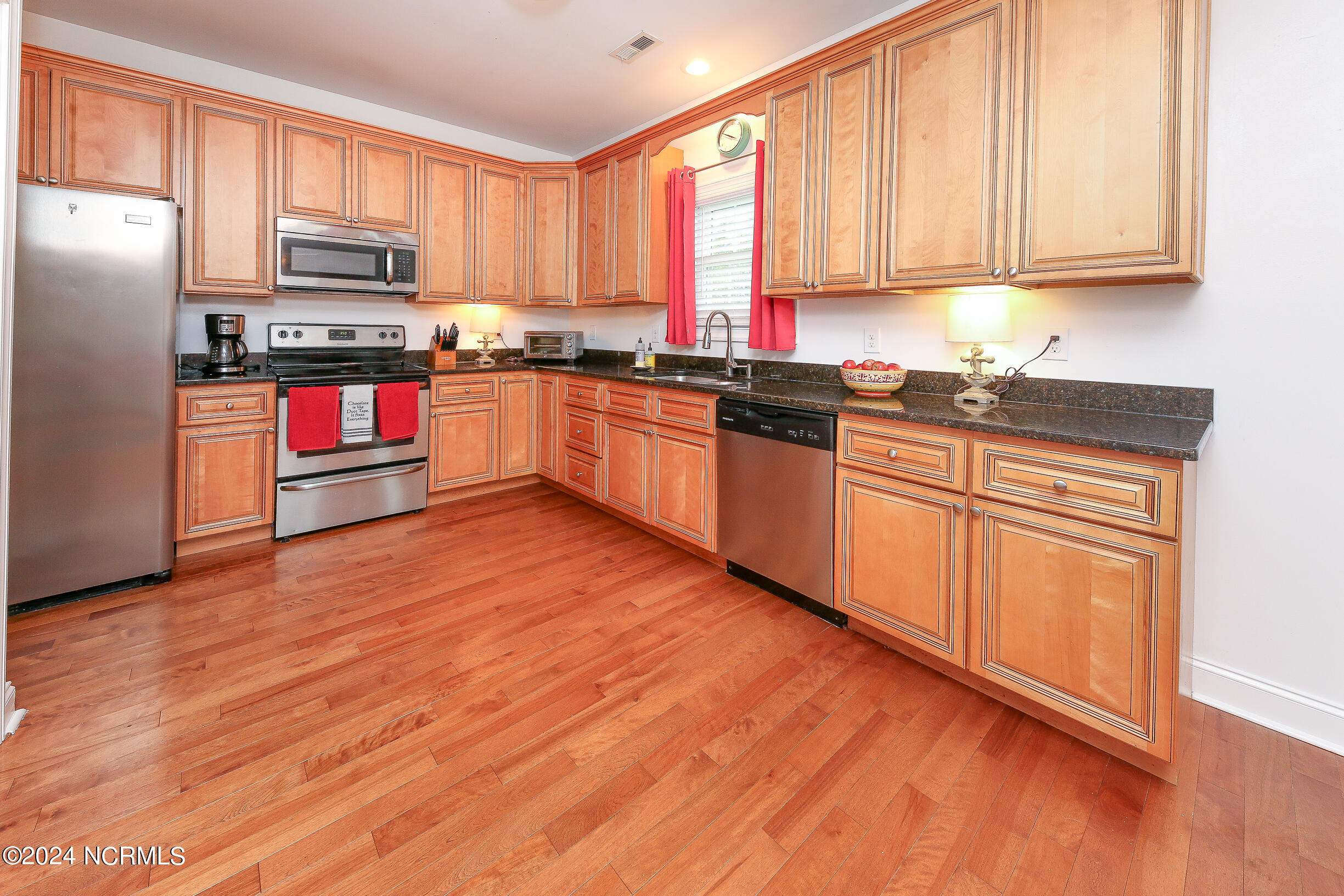 165 Milltown Road Camden, NC 27921 - Photo 4 of 30 Kitchen
