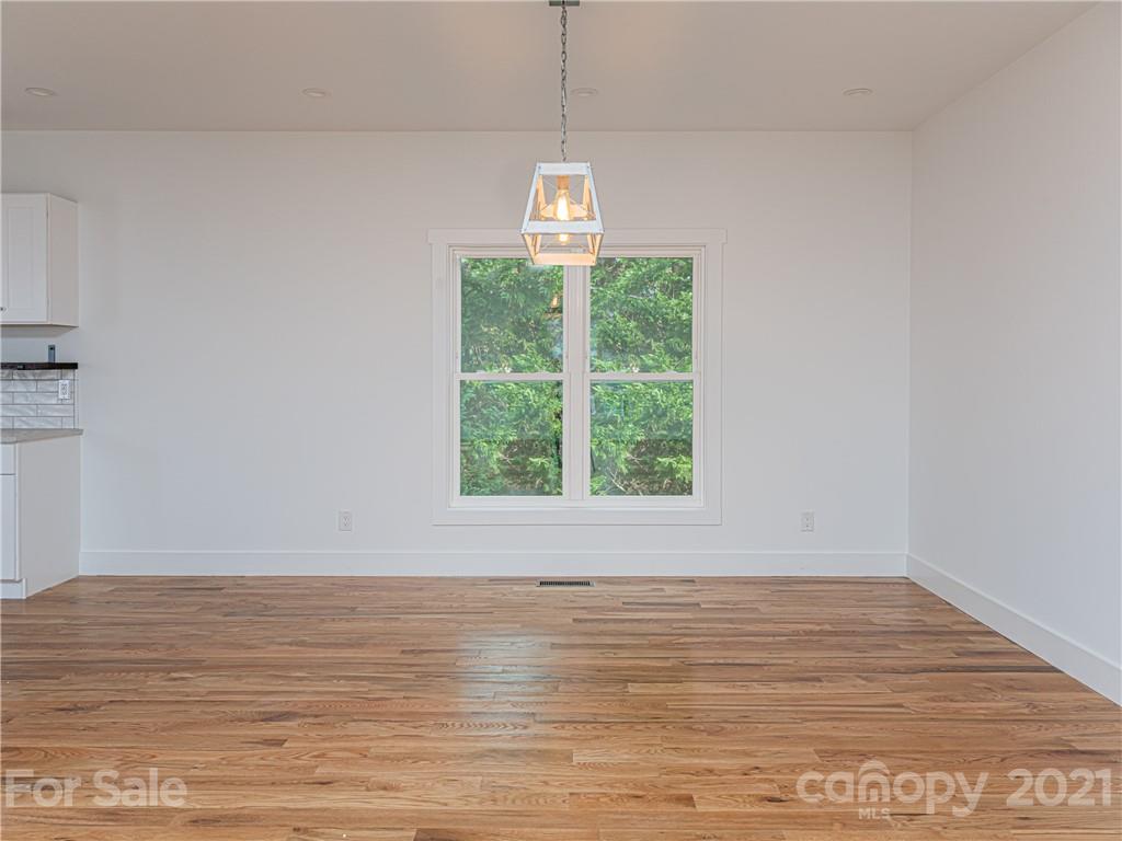 305 Magnolia Ridge Road Swannanoa, NC 28778 - Photo 12 of 34 Gallery Image 12