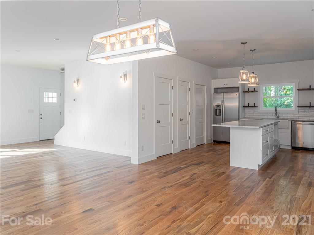 305 Magnolia Ridge Road Swannanoa, NC 28778 - Photo 13 of 34 Gallery Image 13
