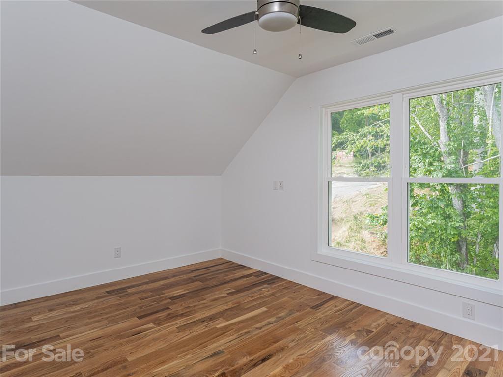 305 Magnolia Ridge Road Swannanoa, NC 28778 - Photo 29 of 34 Gallery Image 29