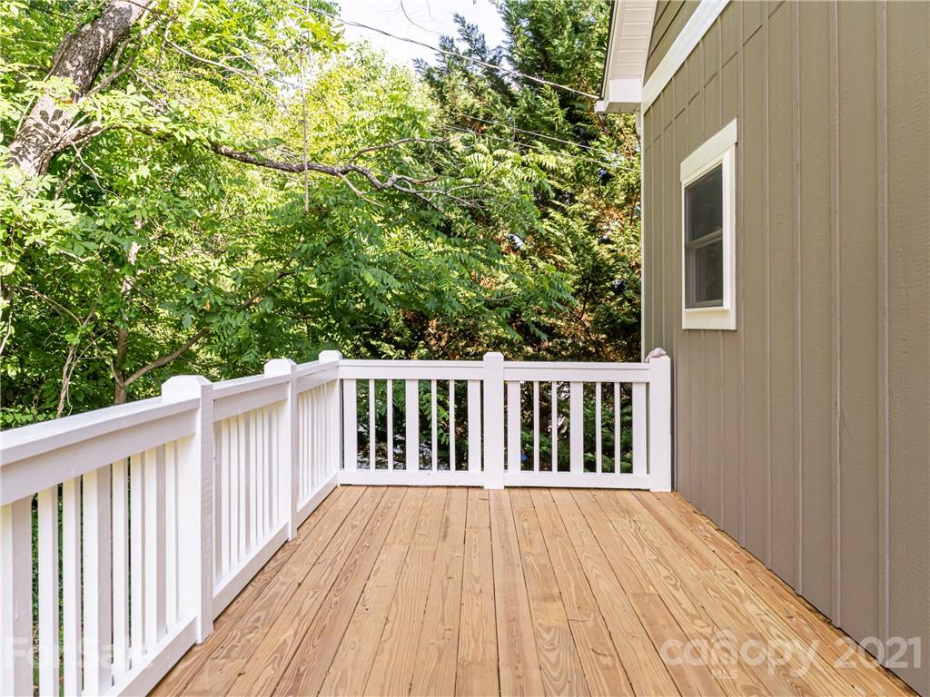 305 Magnolia Ridge Road Swannanoa, NC 28778 - Photo 33 of 34 Gallery Image 33