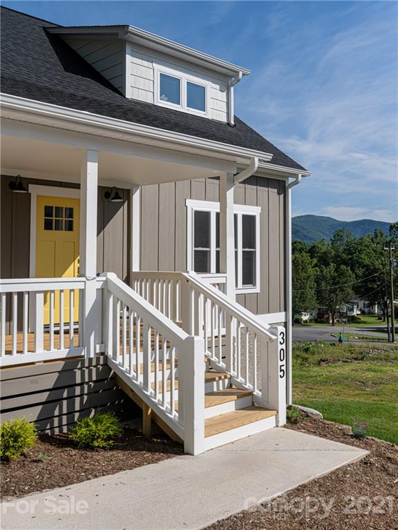 305 Magnolia Ridge Road Swannanoa, NC 28778 - Photo 5 of 34 Gallery Image 5