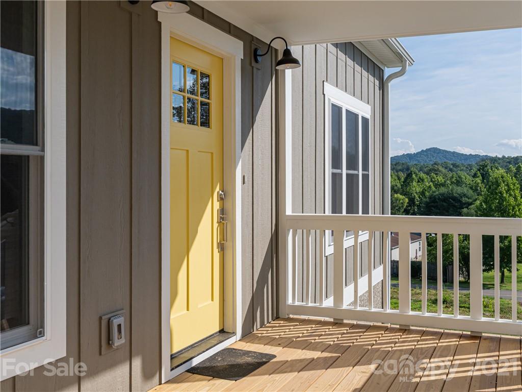 305 Magnolia Ridge Road Swannanoa, NC 28778 - Photo 6 of 34 Gallery Image 6